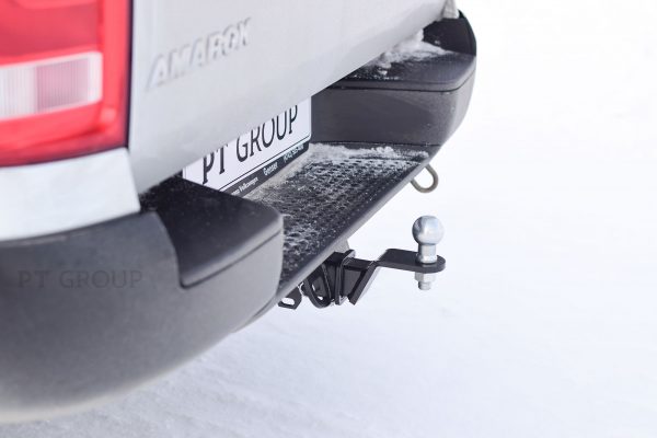 Фаркоп Volkswagen Amarok с 2010 - съемный квадрат — изображение 6
