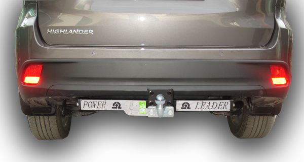 ТСУ для TOYOTA HIGHLANDER (XU50) 2013-...  (С НЕРЖАВЕЮЩЕЙ ПЛАСТИНОЙ) — изображение 2